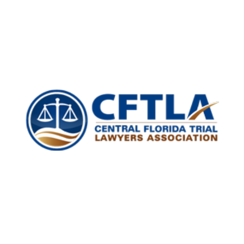 Logo de la Asociación de Abogados de Juicios del Centro de Florida (CFTLA) - El texto CFTLA junto a un círculo azul marino que presenta una balanza de la justicia blanca en su interior.